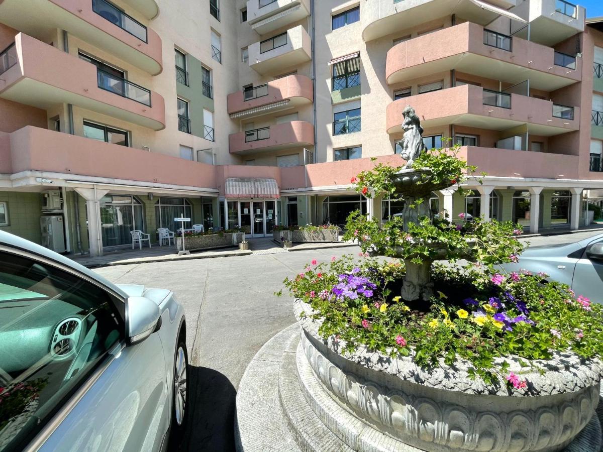 Ferienwohnung Superbe T2 A Deux Pas De La Gare Avec Parking! Annecy Exterior foto